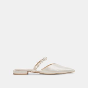 Kanika Pearl Flats Vanilla Pearls