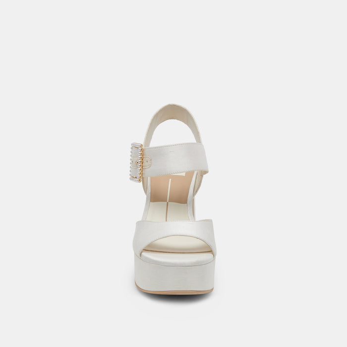 DOLCEVITA-HEELS_BOBBYPEARL_WHITEPEARLS-04-1.jpg