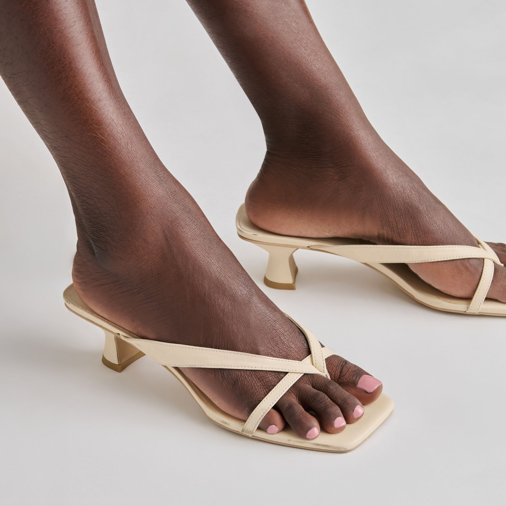 DOLCEVITA-HEELS_BREVEL_BONELEATHER_01.jpg