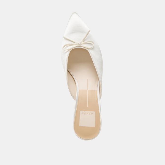 DOLCEVITA-HEELS_CLEO_OFFWHITESATIN-06.jpg