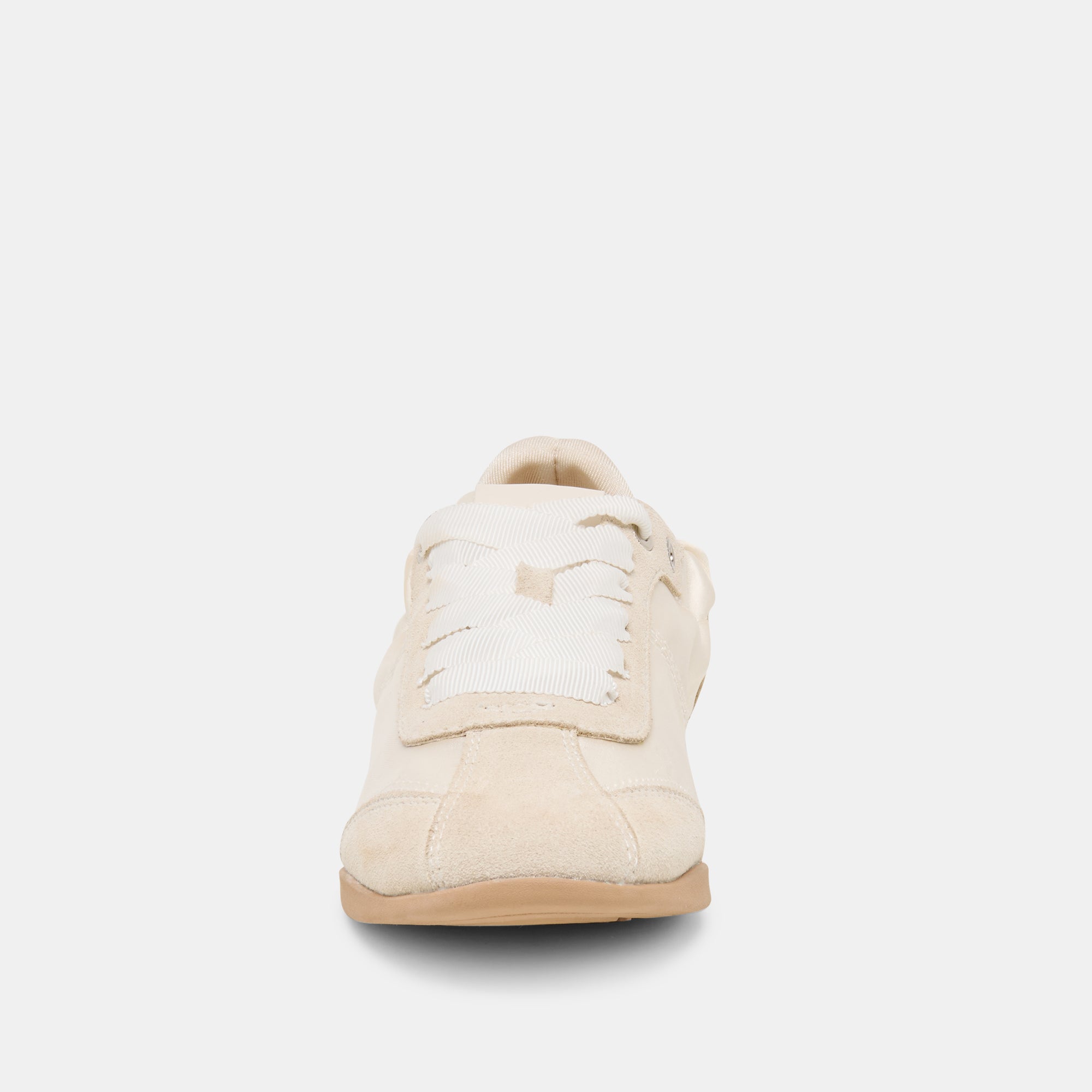 DOLCEVITA-SNEAKER_DAKODA_OFFWHITESATIN-04.jpg