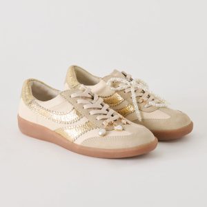 Merit Sneakers White Gold Leather + Pearl Charm Bundle